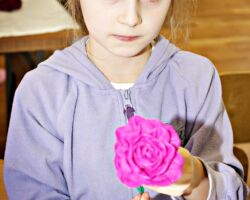 I DZIEŃ FERII - KWIATY Z BIBUŁY