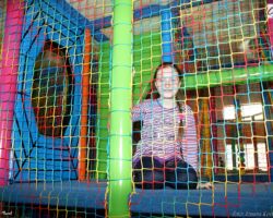 DZIEŃ VIII- KRĘGIELNIA I KOLOROWY ŚWIAT