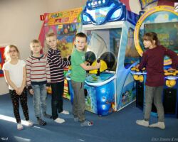 DZIEŃ VIII- KRĘGIELNIA I KOLOROWY ŚWIAT