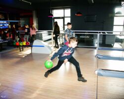 DZIEŃ VIII- KRĘGIELNIA I KOLOROWY ŚWIAT