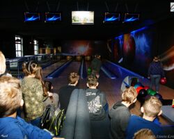 DZIEŃ VIII- KRĘGIELNIA I KOLOROWY ŚWIAT