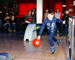 DZIEŃ VIII- KRĘGIELNIA I KOLOROWY ŚWIAT