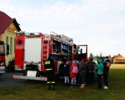 IV DZIEŃ - SPOTKANIE ZE STRAŻAKAMI PSP i OSP