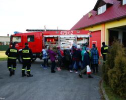 IV DZIEŃ - SPOTKANIE ZE STRAŻAKAMI PSP i OSP
