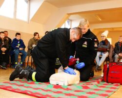 IV DZIEŃ - SPOTKANIE ZE STRAŻAKAMI PSP i OSP