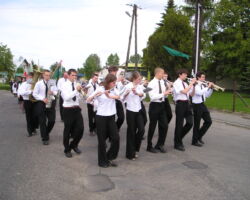 DZIEŃ RODZINY - KURYŁÓWKA 2004